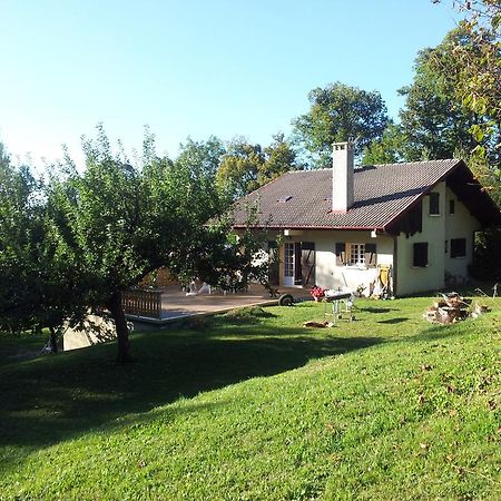 Holiday Home Maison De La Litiere Pugny-Chatenod Szoba fotó